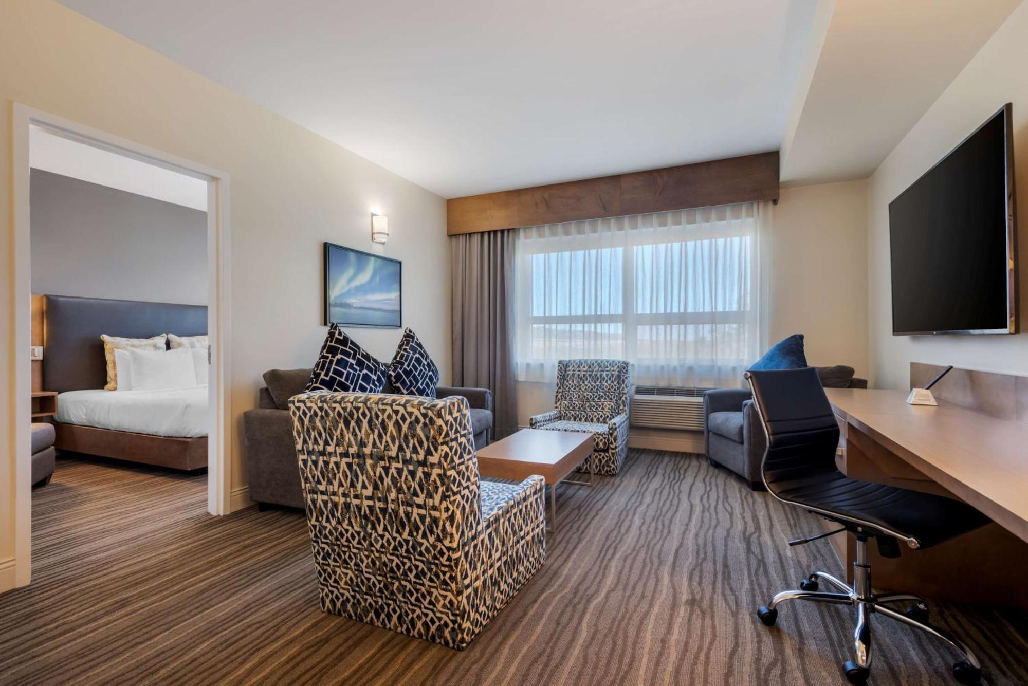 Best Western Plus Sawridge Suites Fort Mcmurray Exterior foto